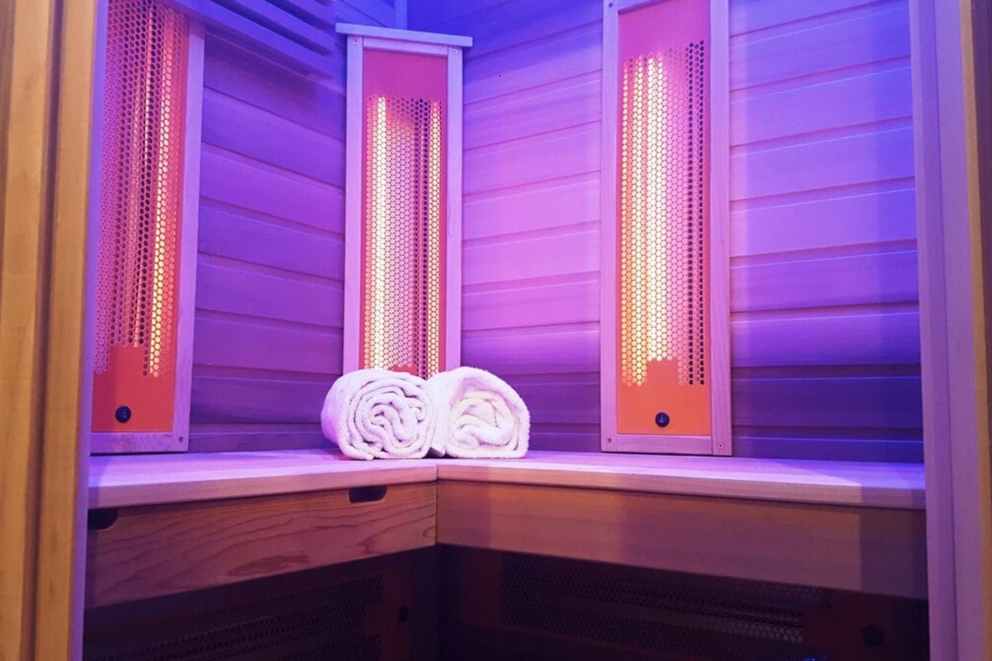 L'Eau Vive Jacuzzi Et Sauna En Vieille Ville 5 アヌシー エクステリア 写真